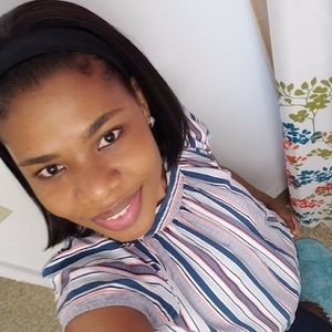 Meet your Posher, Mayi